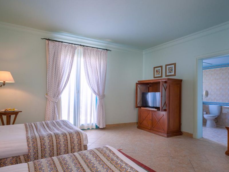 Bellevue Beach Hotel 191192