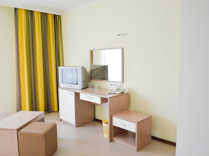 Bellevue (Golden Sands Area)  164055