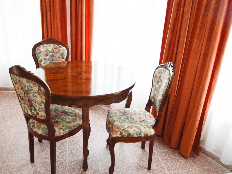 Bellevue (Golden Sands Area)  164065