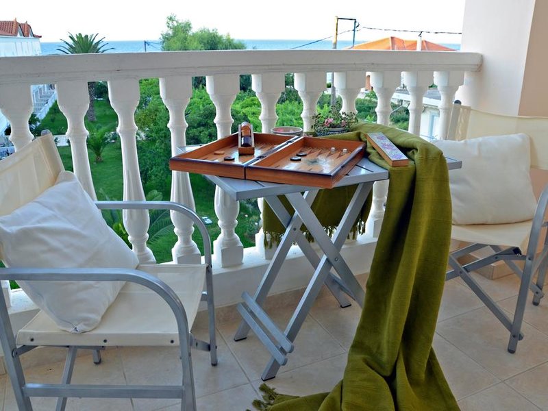 Belussi Beach 305556