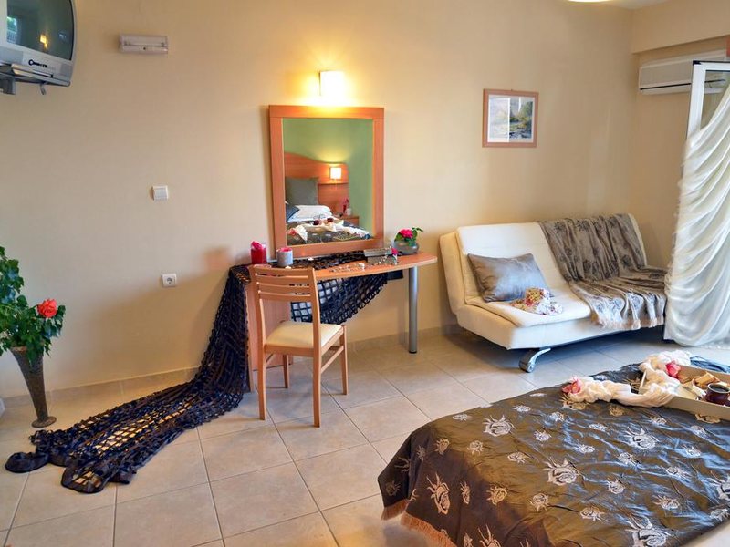 Belussi Beach 305560