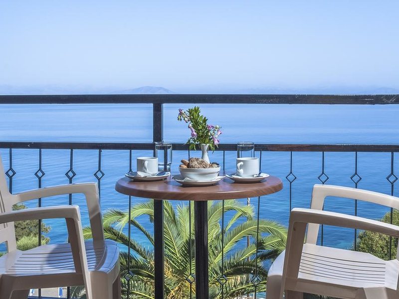 Belvedere Hotel 249435