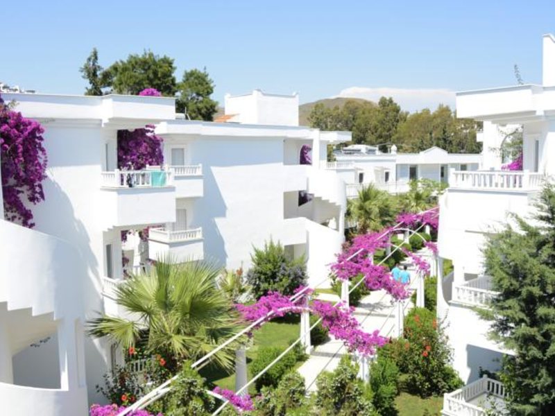 Bendis Beach Hotel (ex 63323