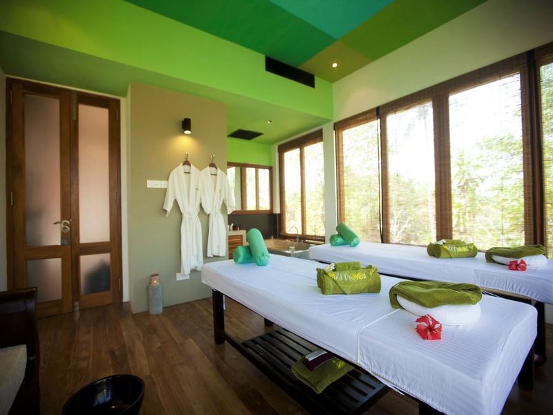 Bentota Beach by Cinnamon 109559