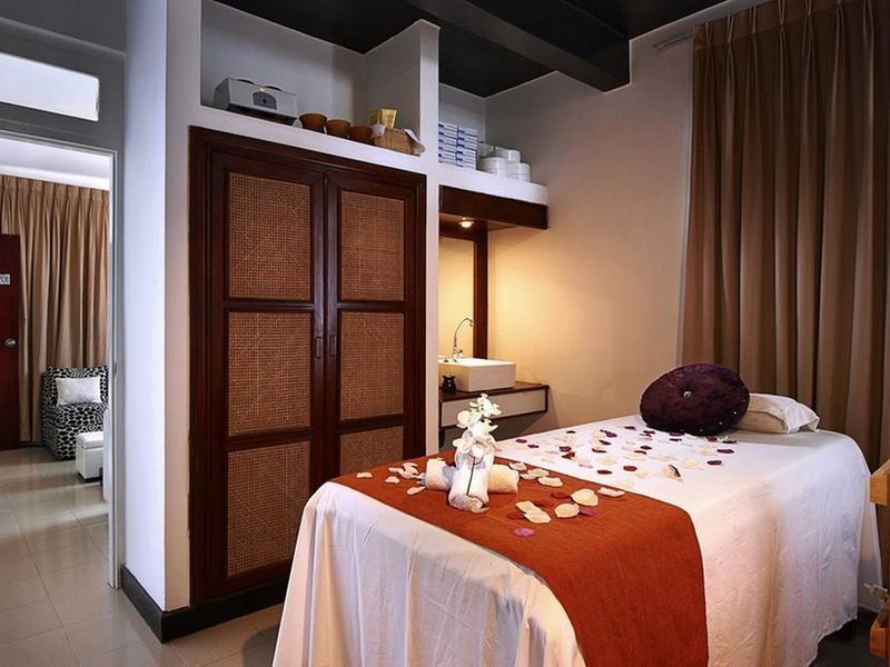 Berjaya Hotel Colombo (ex 109021