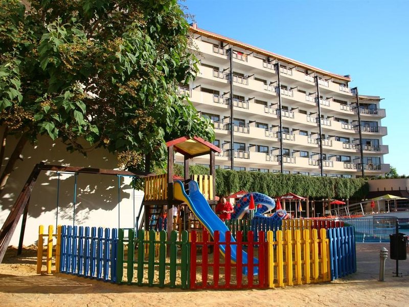 Berlin Green Park  170140