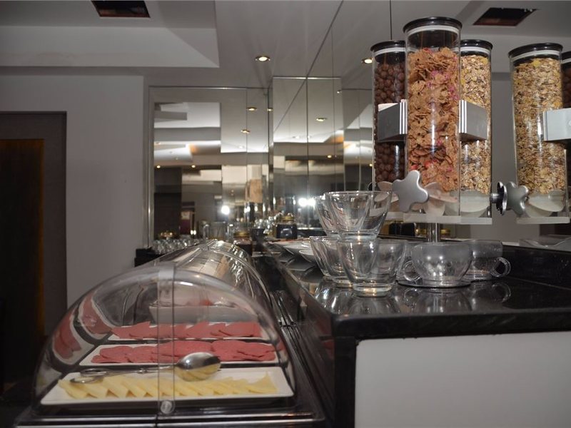 Best Smyrna Hotel 308675