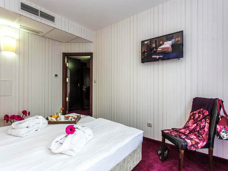 Best Western Art Plaza 208677