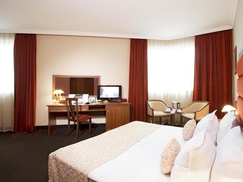 Best Western Expo Hotel 208699