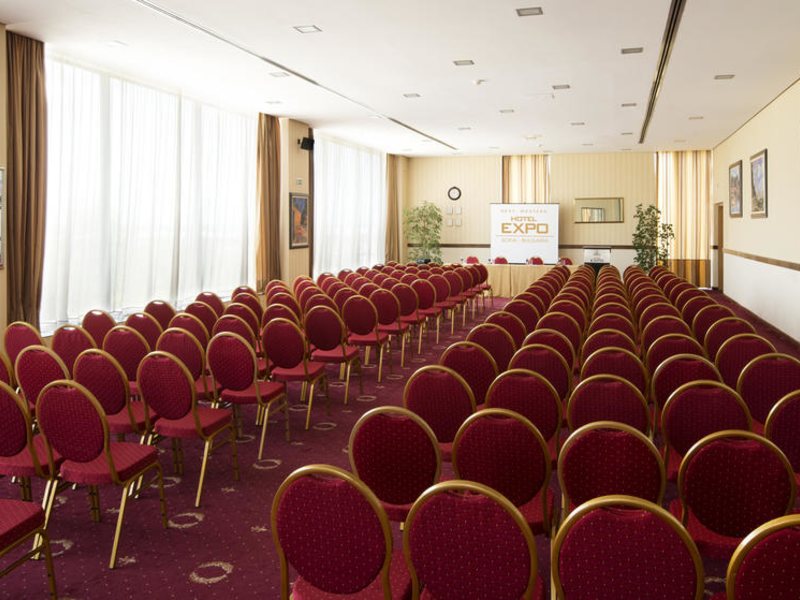 Best Western Expo Hotel 208707