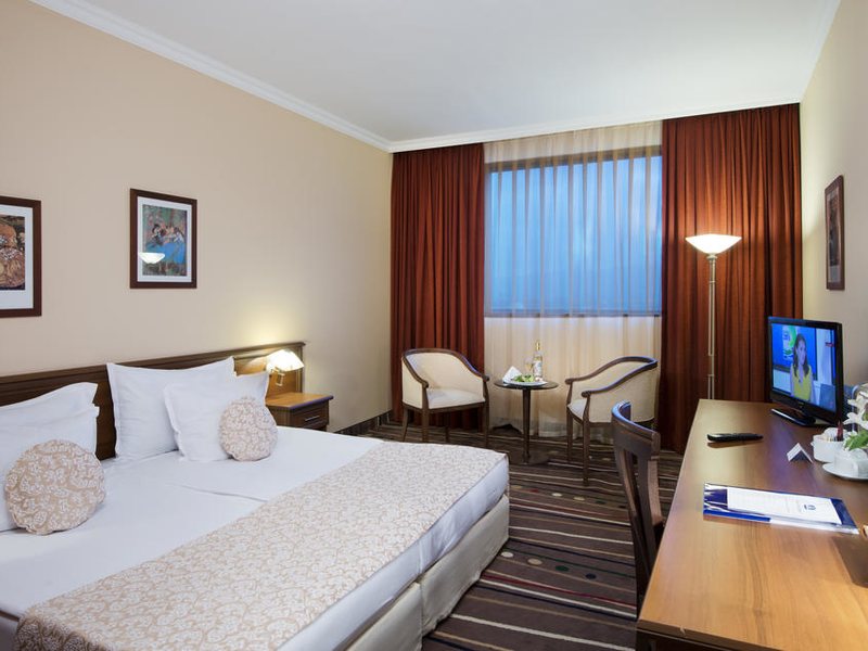 Best Western Expo Hotel 208712