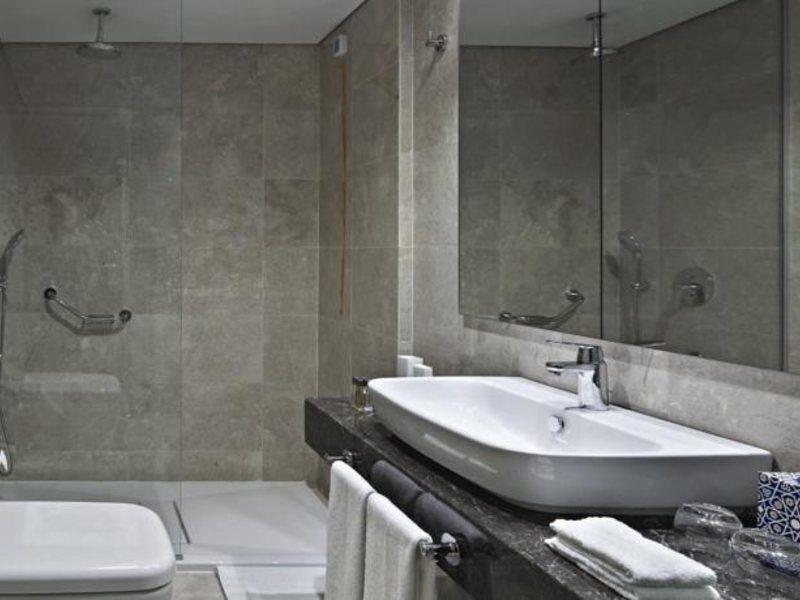 Best Western Senator Hotel 63374