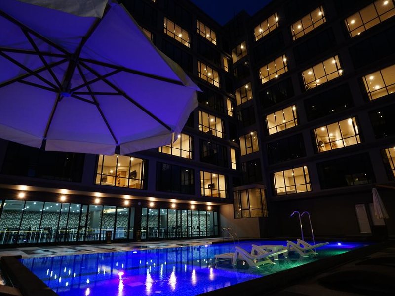 Beston Pattaya 221888