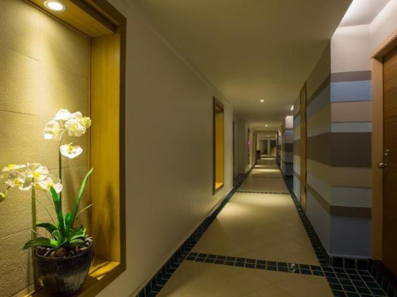 Beyond Resort Karon  (ех 153050