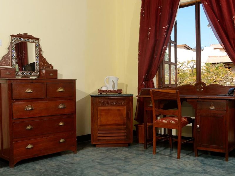 Beyt Al Salaam 198882