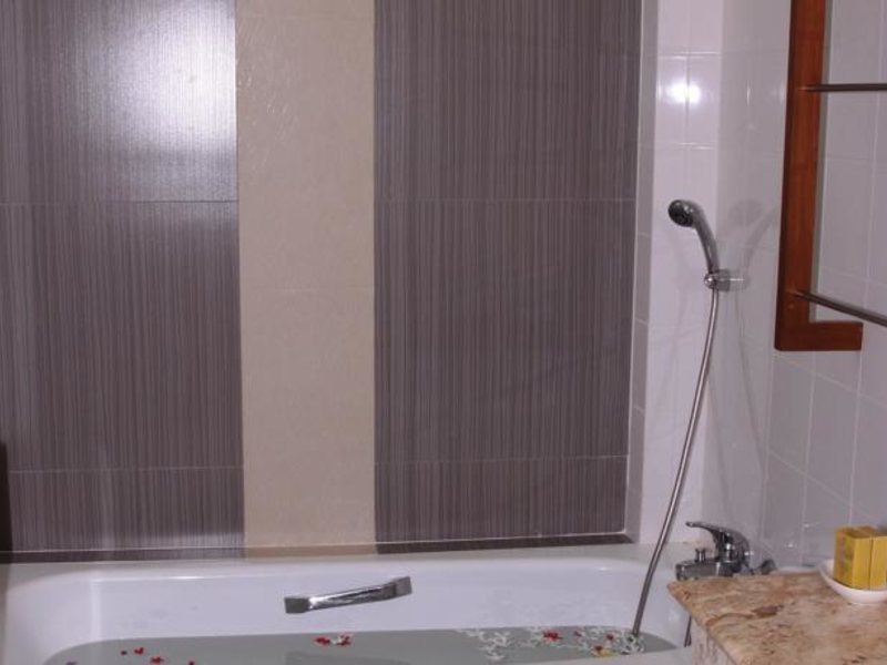 Bhumiyama Beach Resort 150015