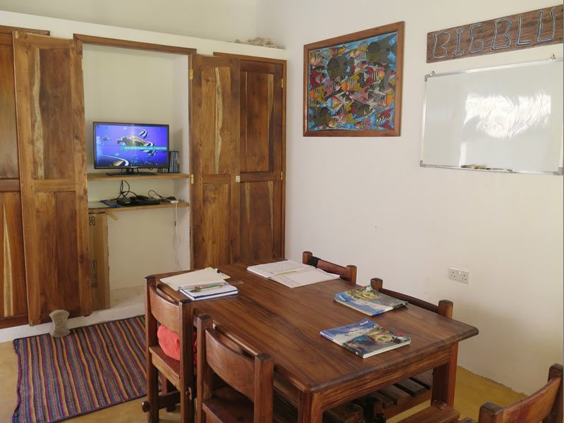 Big Blu Mafia Island 321923