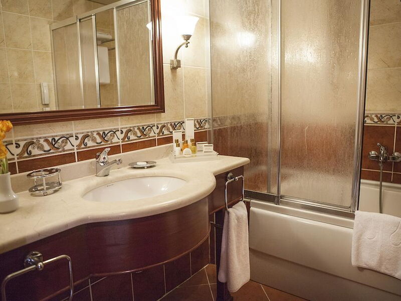 Bilek Hotel Istanbul 240542