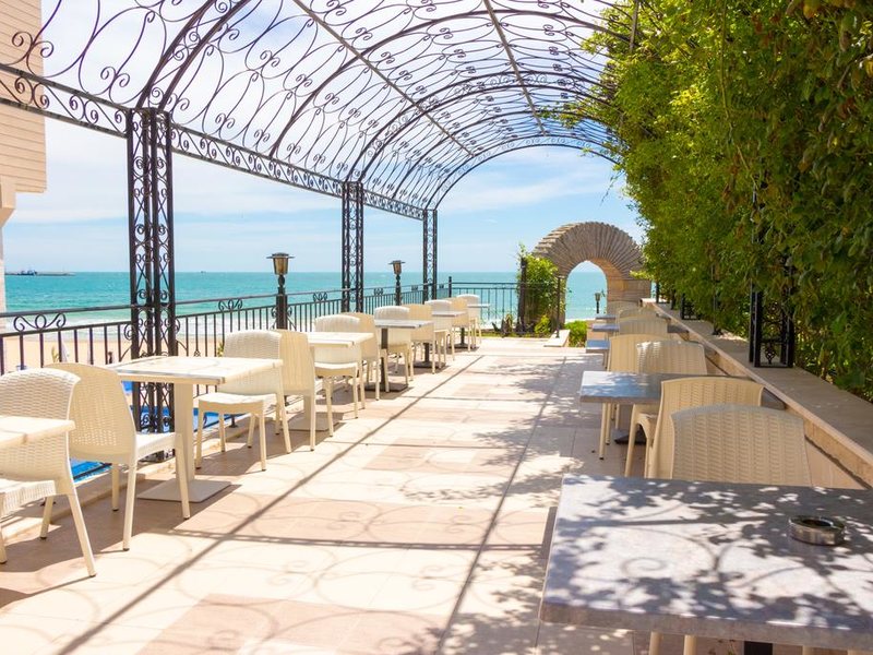 Bilyana Beach Hotel 318140