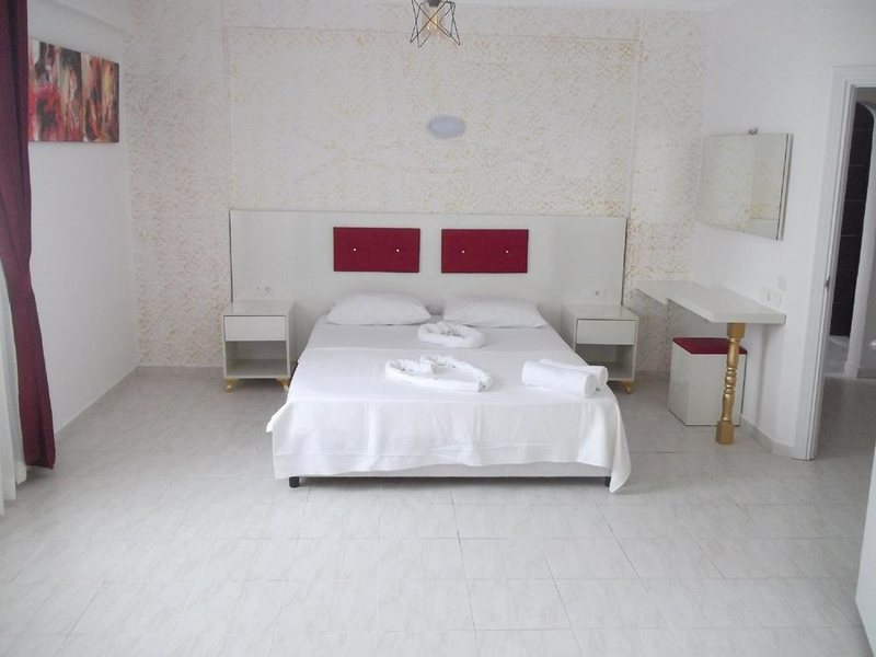 Bin Billa Hotel  281367