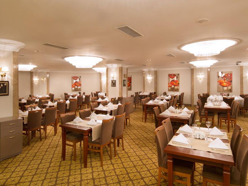 Black Bird Hotel 182801