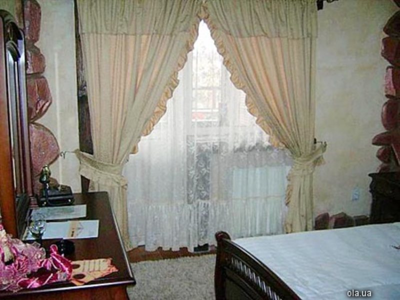 Black Castle Hotel 12233