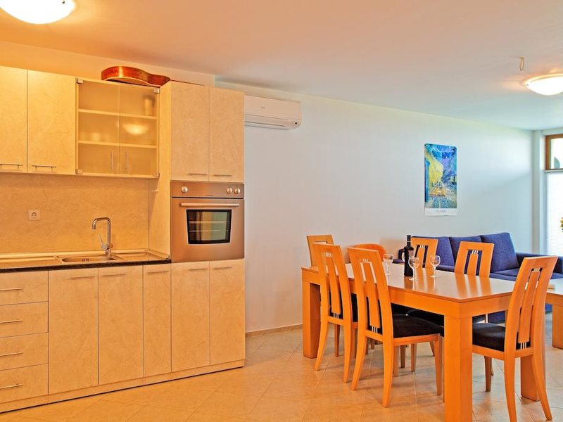 Black Sea Paradise  164163