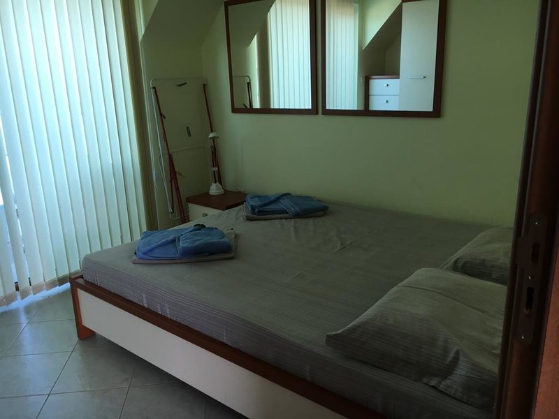 Black Sea Paradise  164173