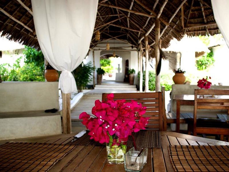 Bliss Beach Lodge 198893