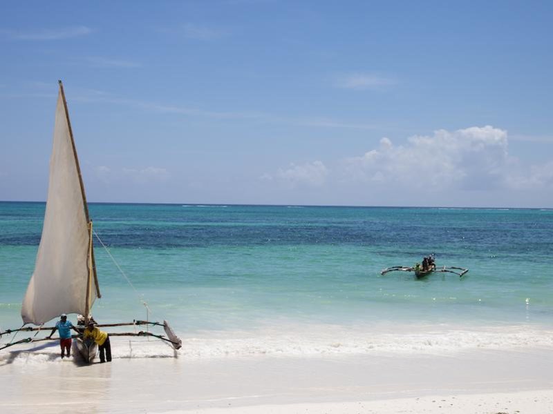 Blue Bay Beach Resorts 198907