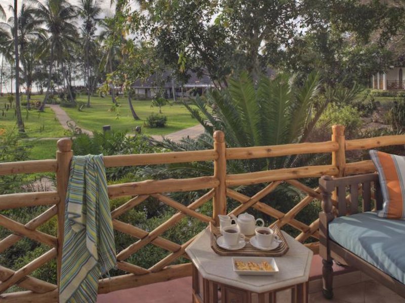 Blue Bay Beach Resorts 198920