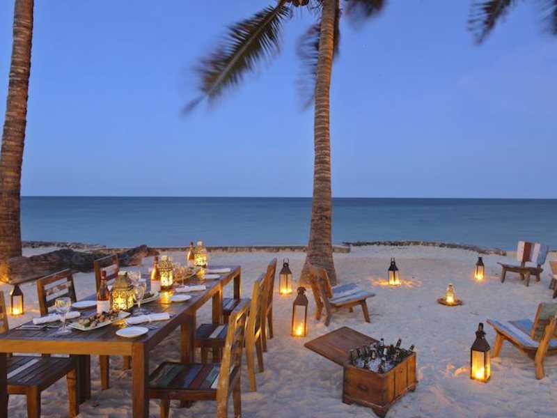 Blue Bay Beach Resorts 198927