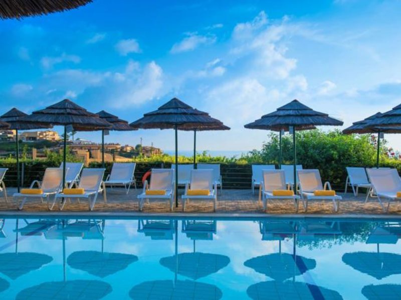 Blue Bay Resort & Spa 98242