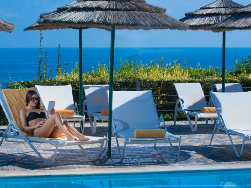 Blue Bay Resort & Spa 98243