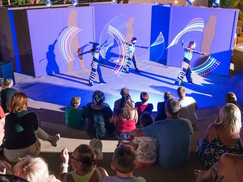 Blue Bay Resort & Spa 98257