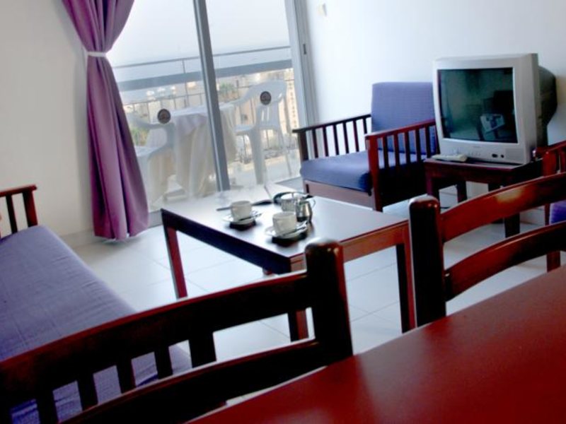 Blue Crane Apts 81626