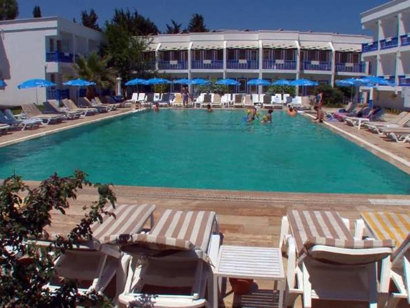 Blue Green Hotel (ex 61194