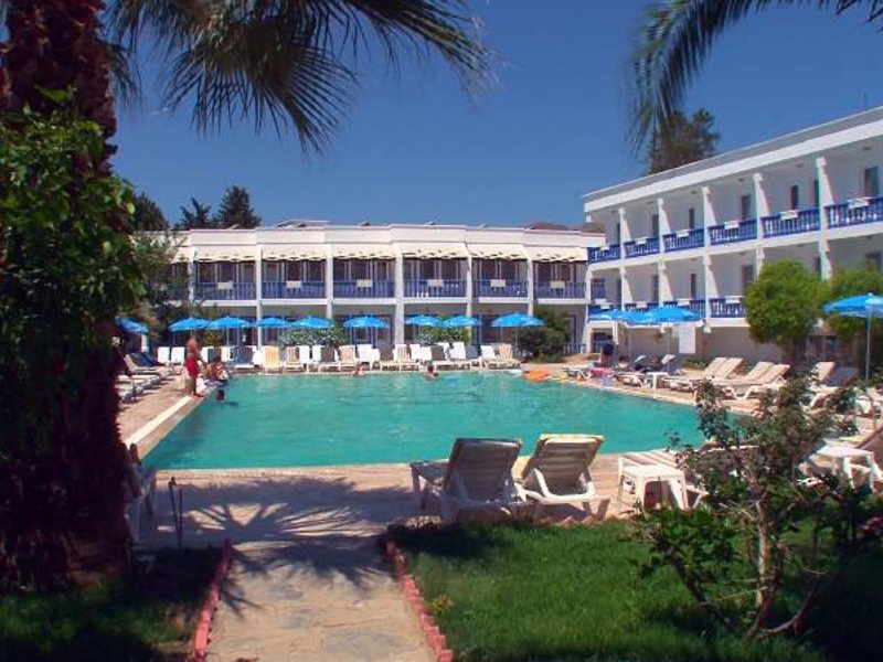 Blue Green Hotel (ex 61196