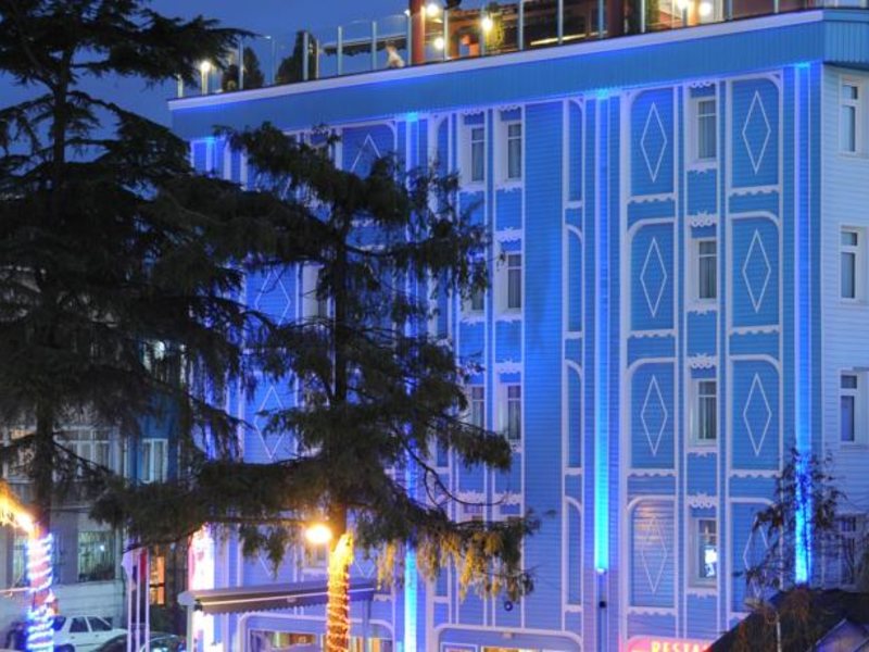 Blue House Hotel 63450