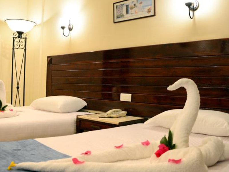 Blue House Hotel (еx 125684