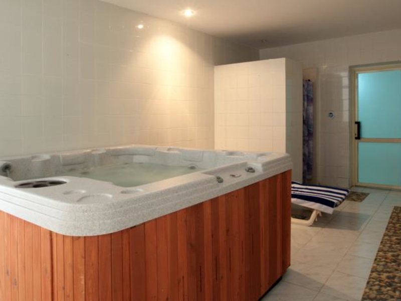 Blue House Hotel (еx 125695