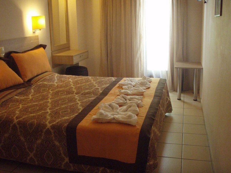 Blue Island Hotel 246913