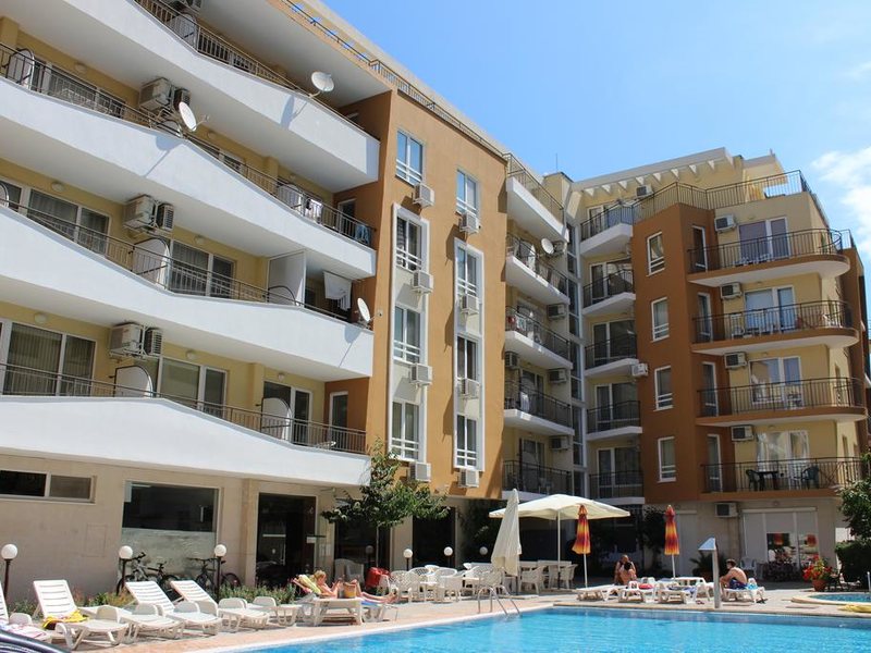 Blue Marine Aparthotel 236355