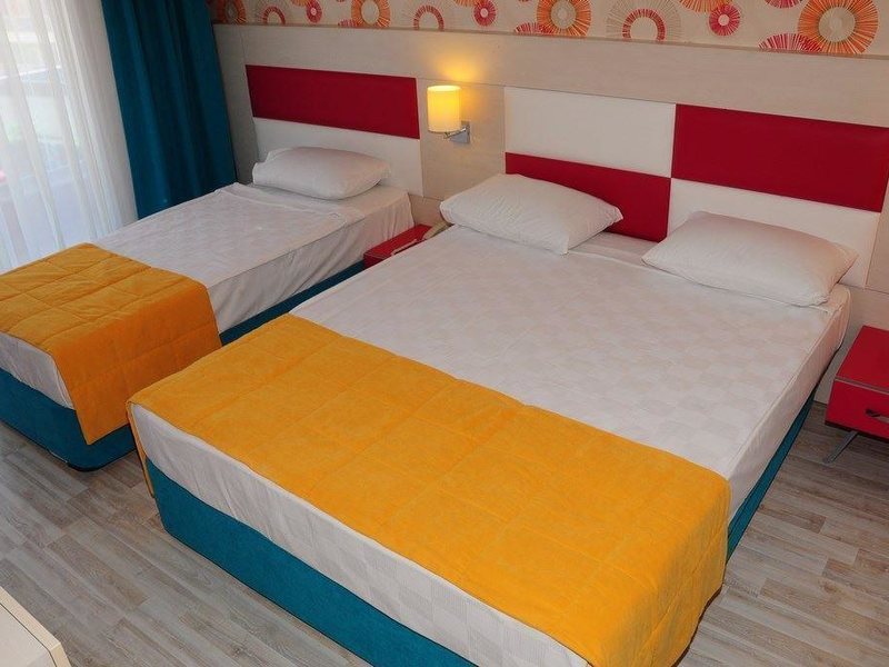 Blue Paradise Hotel Side 282412