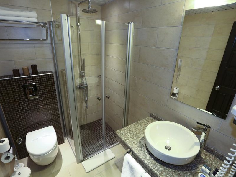 Blue Sky Hotel 271280