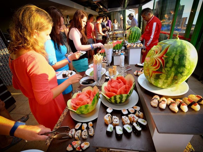 Blue Sky Hotel 271284