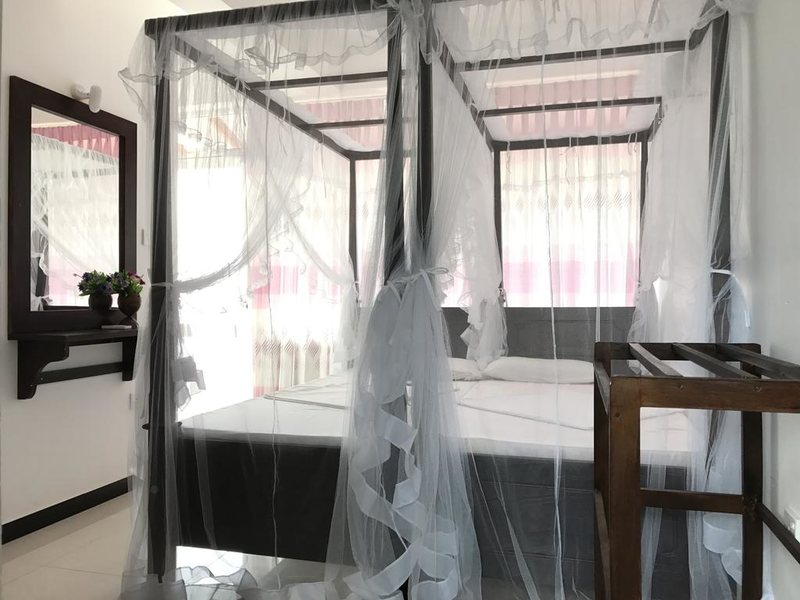 Blue Sky Hotel Hikkaduwa 193358