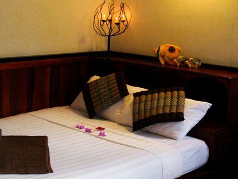 Blue Swan Inn 195111