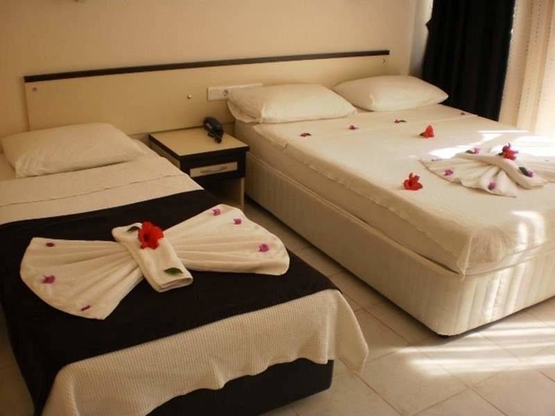 Blue Velvet Hotel 63498