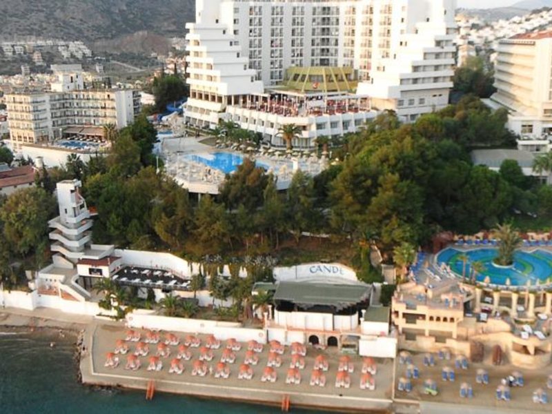 Blue Vista Hill Hotel (ех 60550